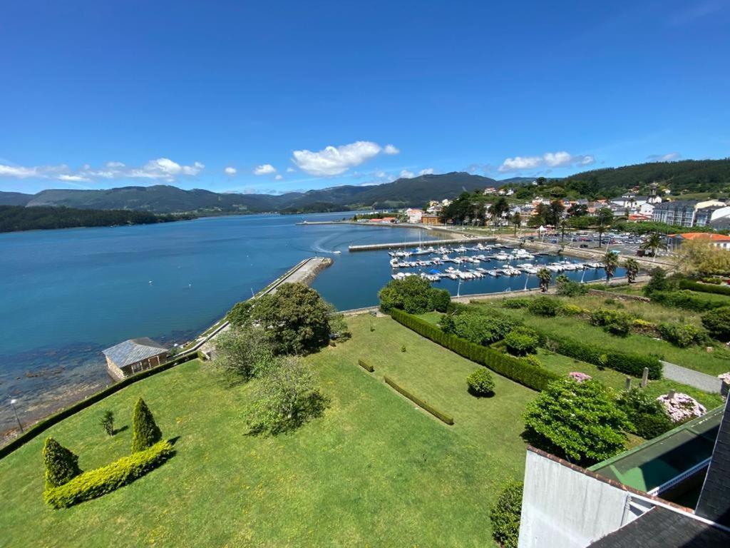 Apartamento Con Vistas Al Mar Y La Montana Santa Marta de Ortigueira Kültér fotó